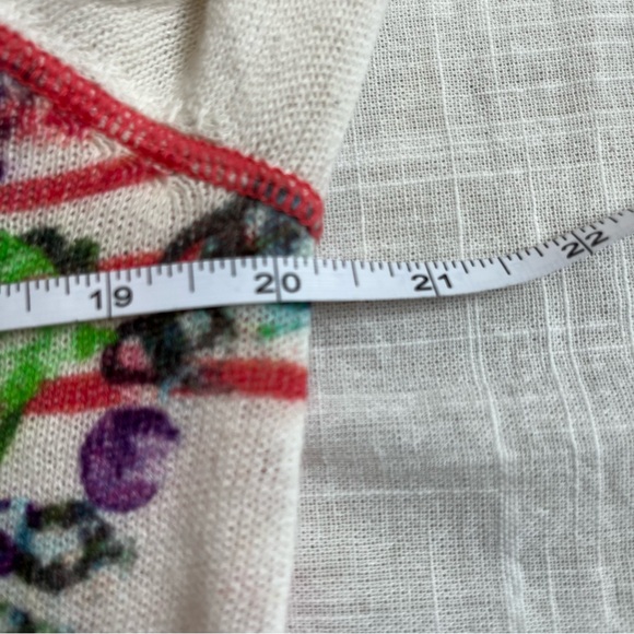 Floral Lace-Back Button Front Cardigan Sweater - White & Red Linen Blend - Picture 12 of 15